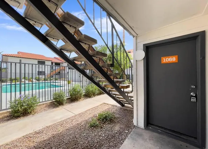 Updated With Pool - Close To Airport, Zoo, & Asu Apartment Phoenix