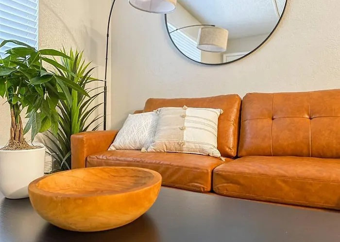 Apartment Updated With Pool - Close To Airport, Zoo, & Asu Phoenix