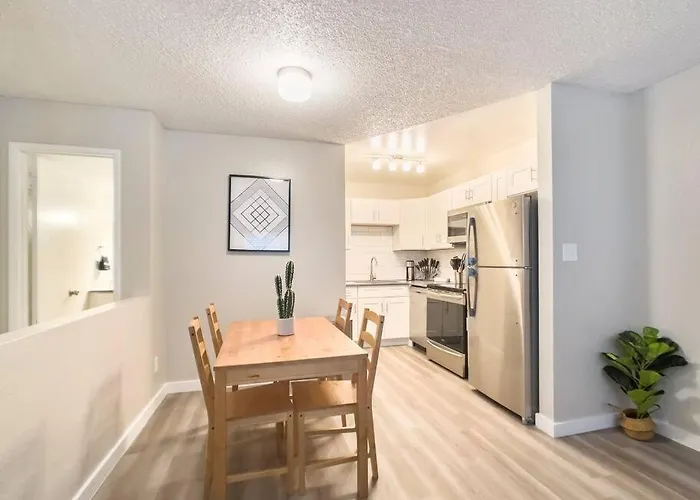 Updated With Pool - Close To Airport, Zoo, & Asu * Phoenix