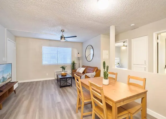 Updated With Pool - Close To Airport, Zoo, & Asu Apartment